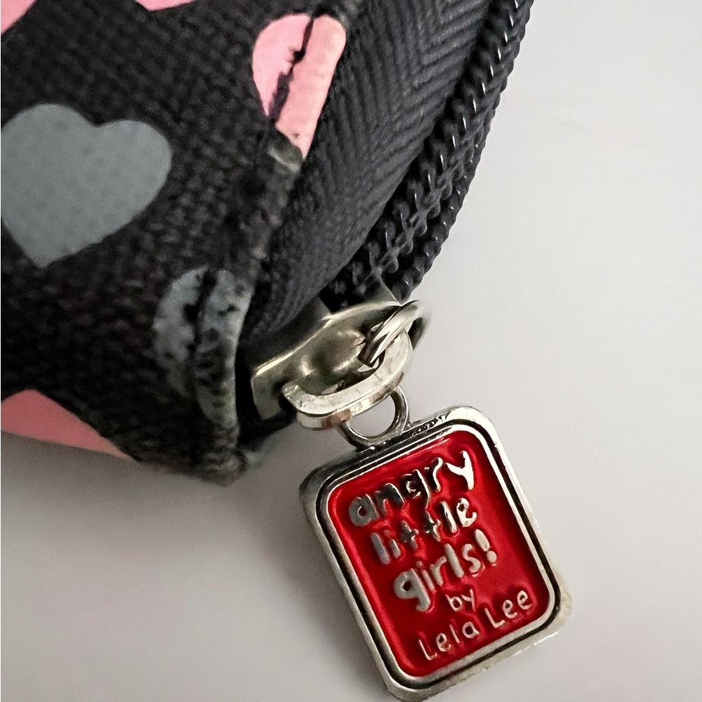 Angry Little Girls Heart Wallet - Picture 2 of 7